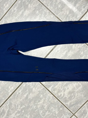 Under Armour women's leggings used, blue, size XS