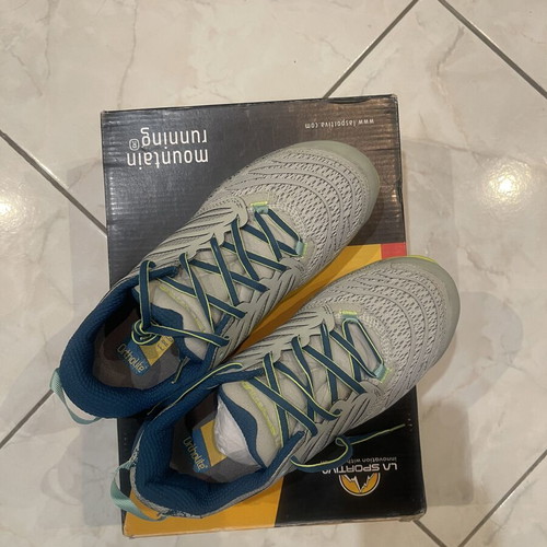 La Sportiva mountain running shoes new, size 40.5, gray