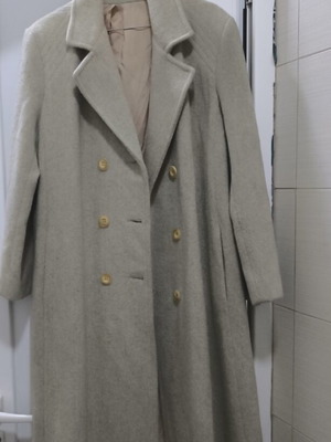 Long wool coat with satin lining like new, beige and gray