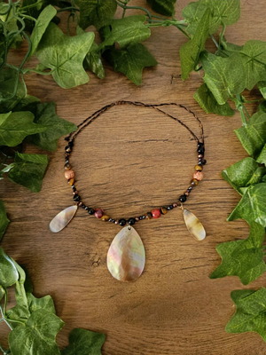 Handmade necklace with semi-precious beads new, multicolor