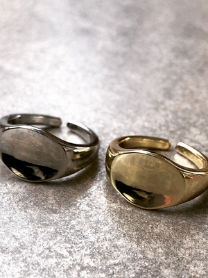 Chavalier Ring