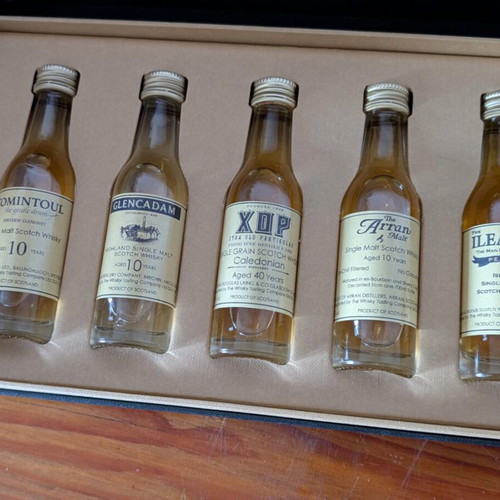 Whiskey miniature collectible gift set new