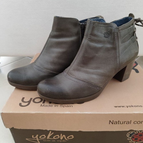 Yokono ankle boots size 39, like new, brown, narrow fit