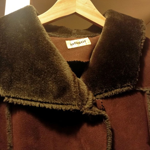 Infinity brown coat size large like new