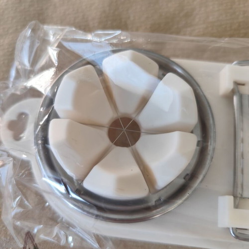 Multifunctional egg cutter new in packaging