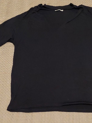 Zara short sleeve t-shirt used, size L, black