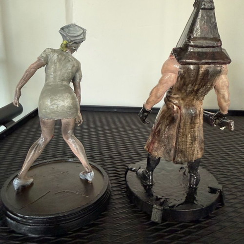Silent Hill Pyramid Head & Nurse Χειροποίητα αγαλματίδια σαν καινούργια