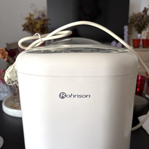 Rohnson R-296 Breadmaker new, 11 programs, adjustable crust