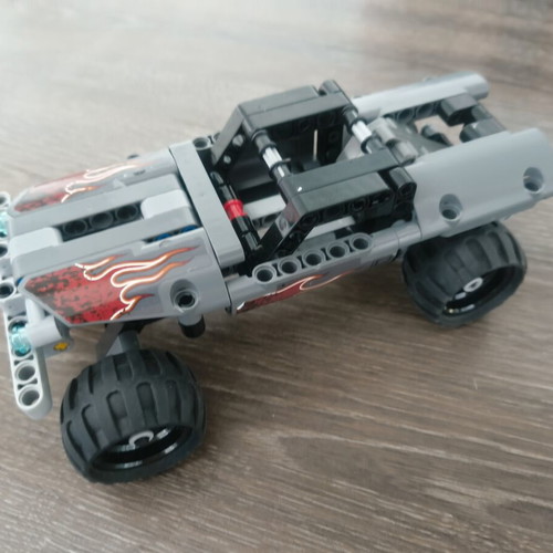 Lego 42090 Getaway Truck Technic used with instructions