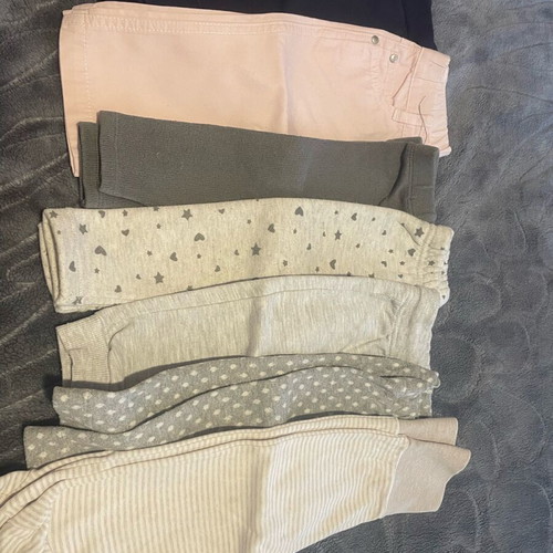 Baby clothing set for girl used, 7 pants, 2 dresses, 1 pair of shoes