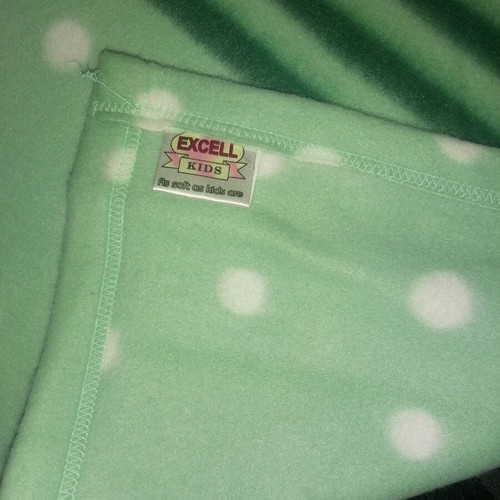 Children's fleece blanket new, veraman color, 110 x 140 cm