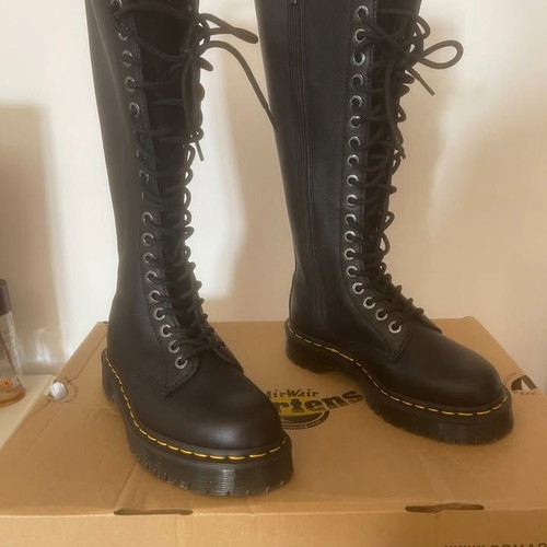 Dr Martens Over The Knee Leather Platform Boots New Size 37 Black