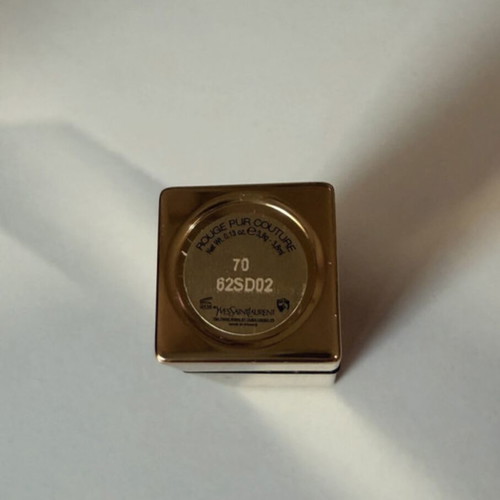 Yves Saint Laurent Rouge Pur Couture Lipstick shade 70 Le Nu