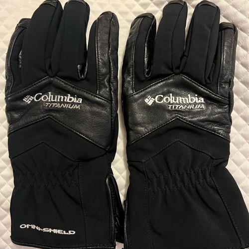 Columbia Titanium gloves like new, black, motorcycle