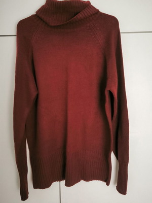 Women's knitted sweater dress burgundy size 44 like new