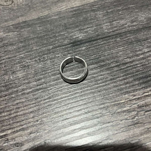 Silver ring new