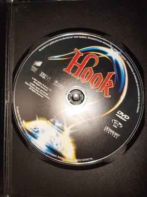 Hook DVD like new with subtitles
