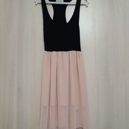 Dress S lightly used in excellent condition