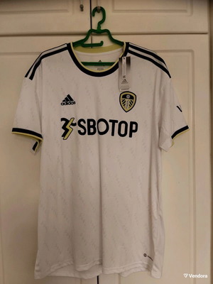 Leeds United F.C. 2022-23 home jersey new Adidas XL