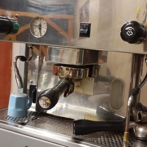 Professional espresso machine used, excellent condition