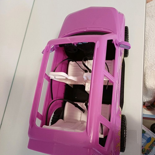 Barbie Jeep like new