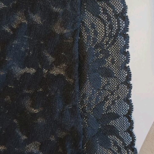 Black lace bodysuit new, elastic fit M/L