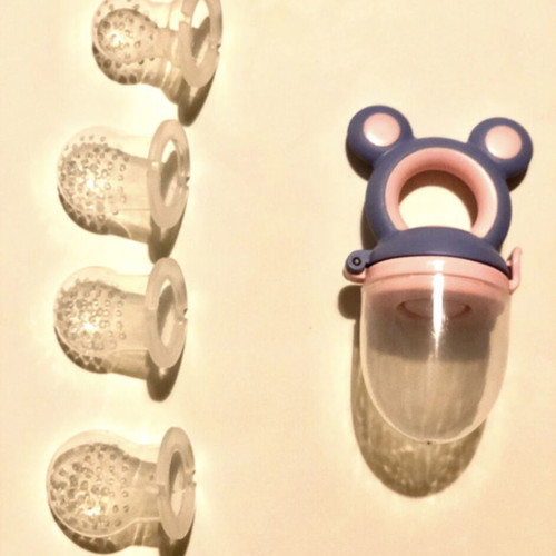 Complete Baby Feeding Set like new, BPA free, silicone