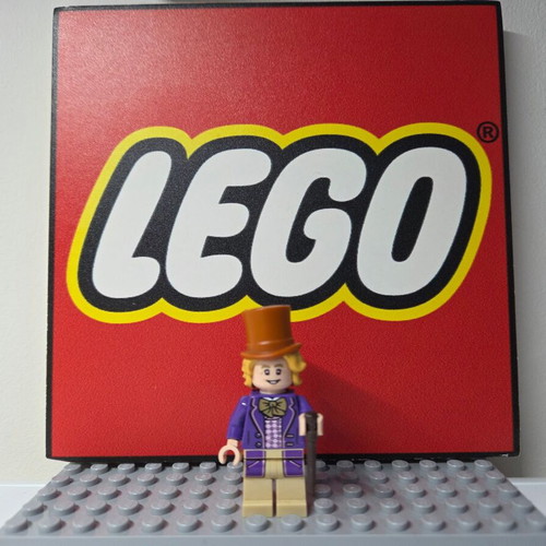 Lego Willy Wonka Minifigure 2025, new