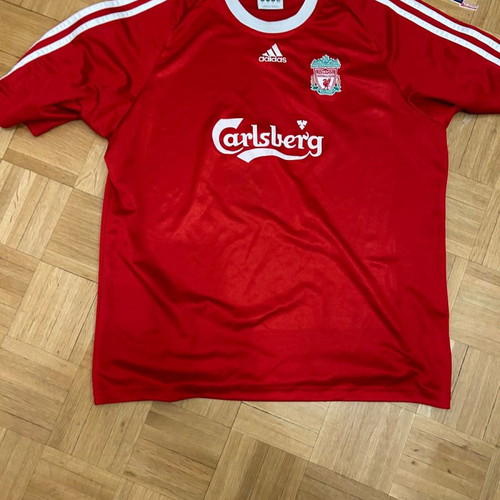 Liverpool official jersey size Medium new