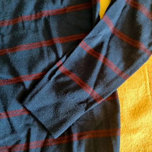 Men's thin wool sweater, Size M, Benetton