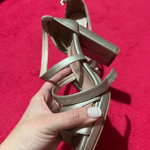 Gold sandals like new, size 40, formal