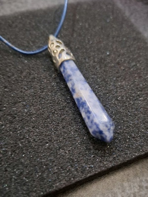 Necklace with natural sodalite stone crystal point like new