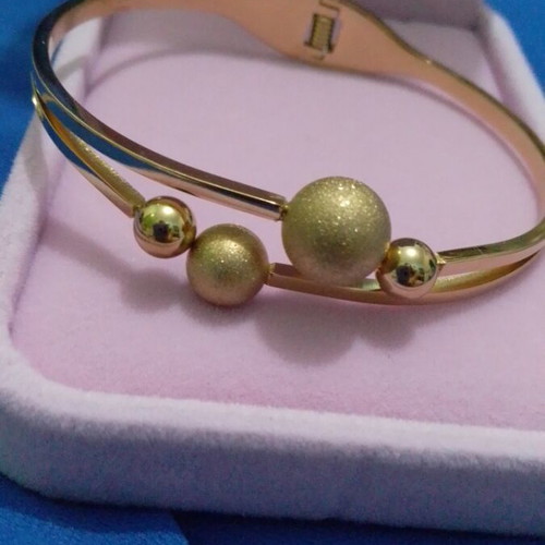 Bangle bracelet stainless steel gold plated, new