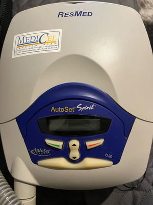 AutoSet Spirit Sleep Apnea System like new with accessories
