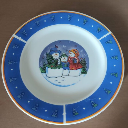 Christmas platter 26cm with back crack