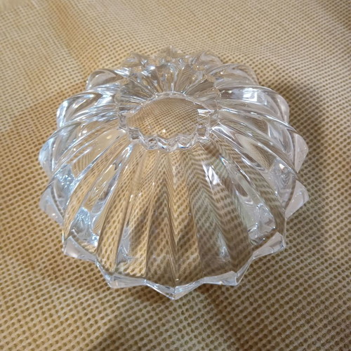 Orrefors Zodiac crystal bowl like new