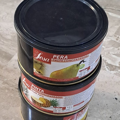 Metal tins new, set of 3 with plastic lid