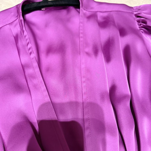 Regalinas satin dress like new, purple, flattering cut