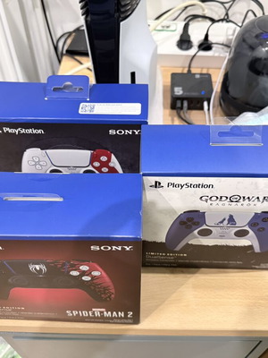 DualSense PS5 Controllers sealed, limited edition