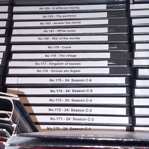 DVD collection used, 300 pieces, almost unused