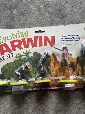Darwin Evolving Human Play Set new