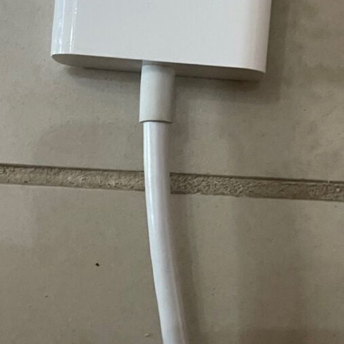 Apple MB572 Mini DisplayPort to VGA Adapter like new, white