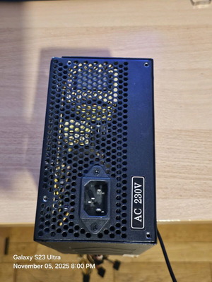 Pcu 650w like new