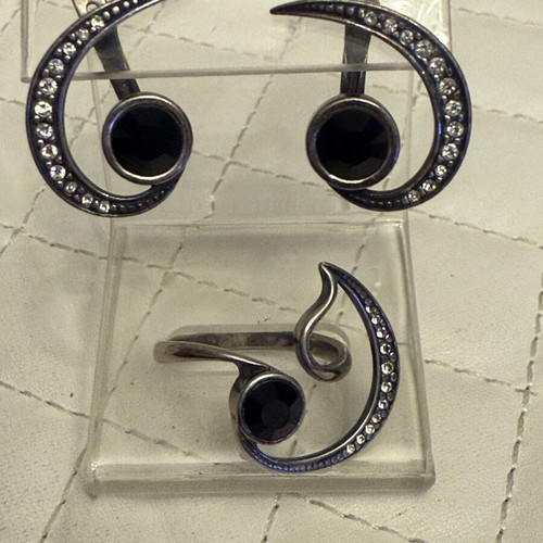 Jenavi silver jewelry set with onyx and Swarovski crystals new