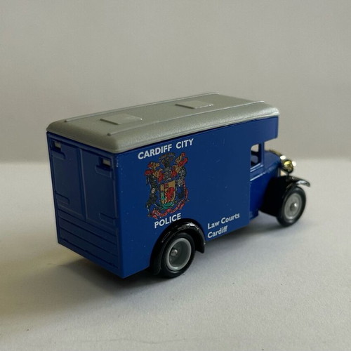 Lledo 1983 Dennis Van Cardiff City Police new