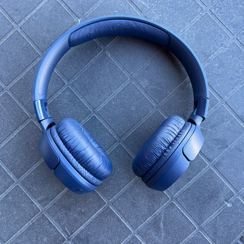 JBL Tune BT520 headphones like new, blue, wireless