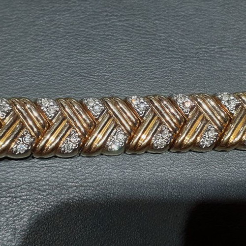 Vogue women's watch used with Swarovski, Swiss made
