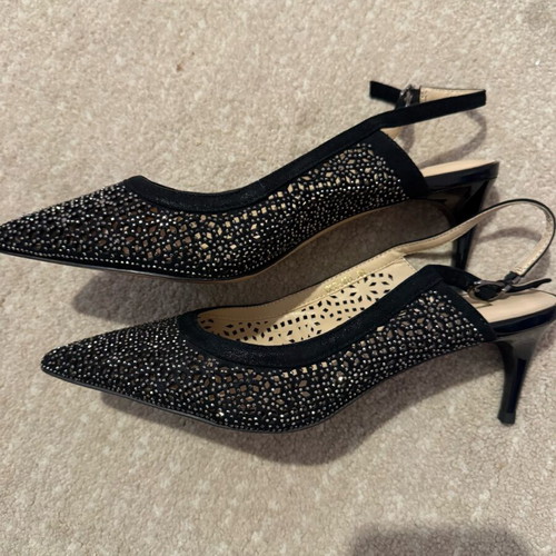 Nak black pumps size 39 like new, narrow fit
