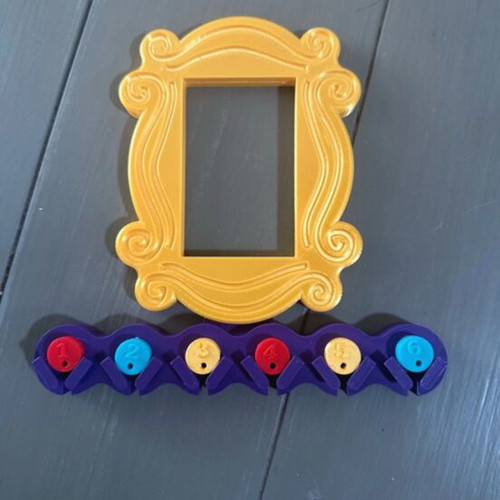 Friends Key Holder new