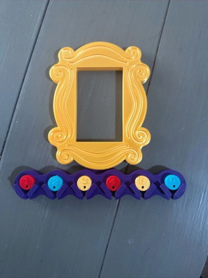Friends Key Holder new
